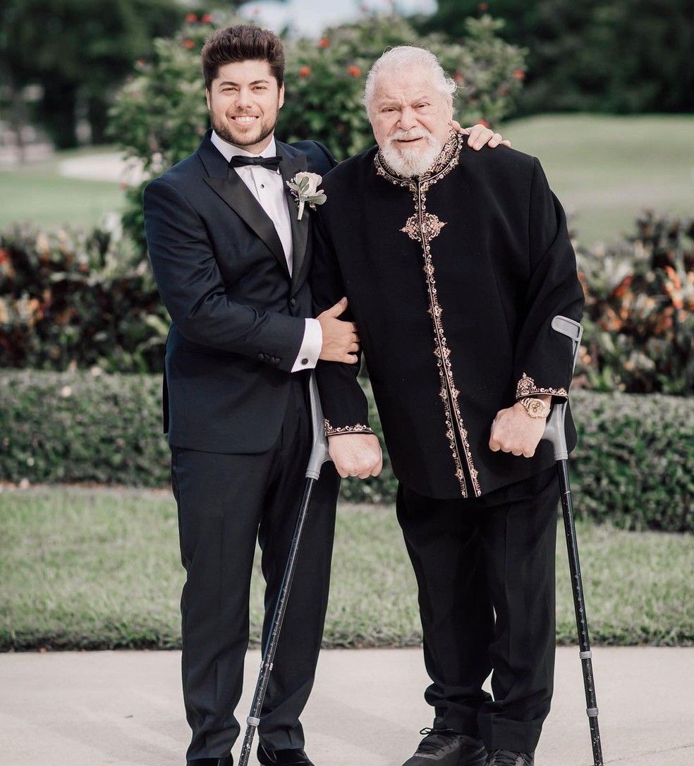 Art Metrano com o filho, Harry — Foto: Reprodução/Instagram
