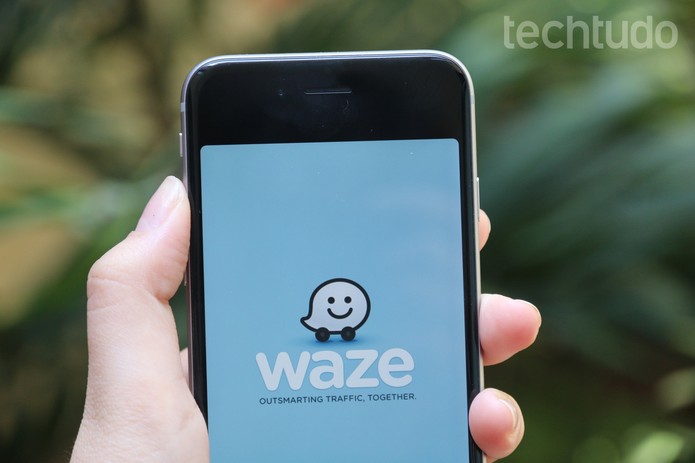 Waze: compartilhe sua localização atual com um contato do WhatsApp (Foto: Anna Kellen Bull/TechTudo)
