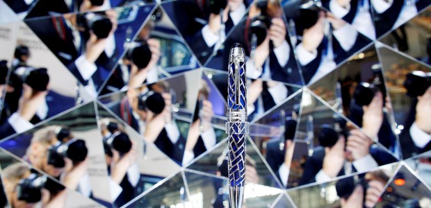 Obra de arte: a caneta Montblanc para os cem anos da BMW (Foto: Divulgação)