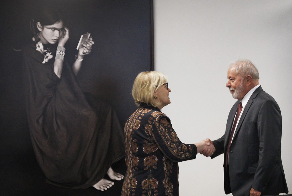 A presidente do STF, Rosa Weber, recebe Lula na sede do tribunal — Foto: Nelson Jr./SCO/STF