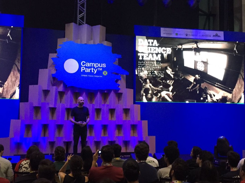 Cientista de dados Ricardo Cappra durante palestra na Campus Party (Foto: Mateus Rodrigues/G1)