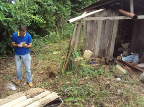 Pesquisadores colearam solo ao redor de casas onde DDT era aplicado e também onde foi armazenado (Foto: Divulgação)