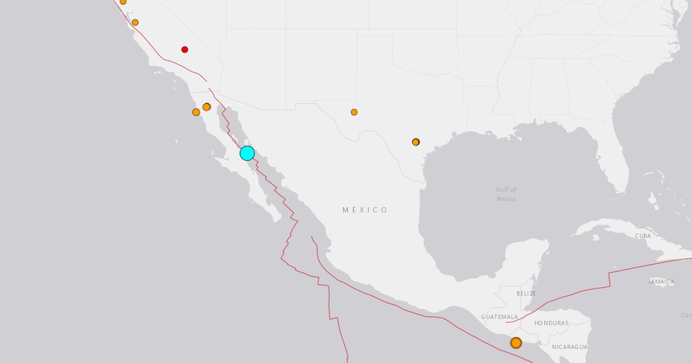 Registro da agência de pesquisa geológica dos EUA (USGC) de tremor de magnitude 6,2 no Golfo da Califórnia, no México, em 04 de novembro de 2022. — Foto: Reprodução