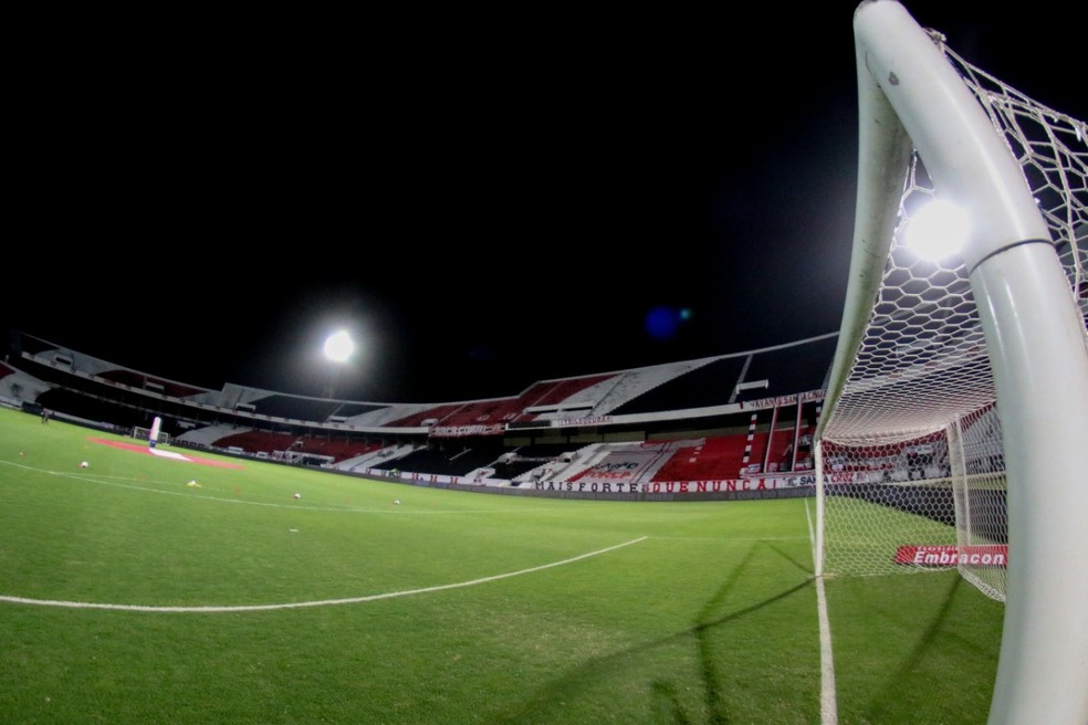 Santa Cruz X Afogados Veja Onde Assistir Escalacoes Desfalques E Arbitragem Campeonato Pernambucano Ge