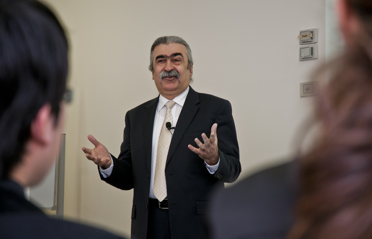 Fonoaudiologia aprimora a capacidade de comunicação de idosos