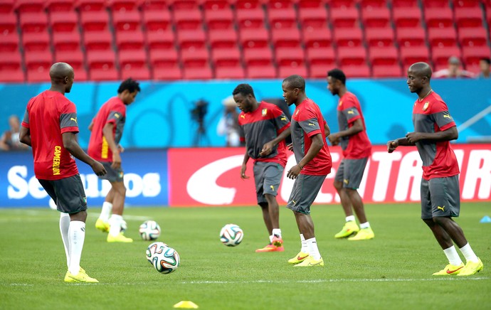 jogadores no treino de Camarões (Foto: Jefferson Bernardes / VIPCOMM) jogadores no treino de Camarões (Foto: Jefferson Bernardes / VIPCOMM)