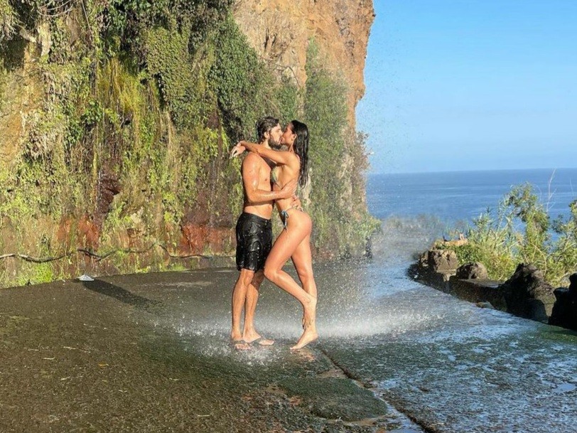Daniel Rocha e a namorada, a modelo Mariana Nunes (Foto: Reprodução / Instagram )