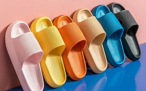 Chinelo nuvem: 5 opções para aderir ao sapato que virou tendência no Tiktok  - Vogue | Shopping