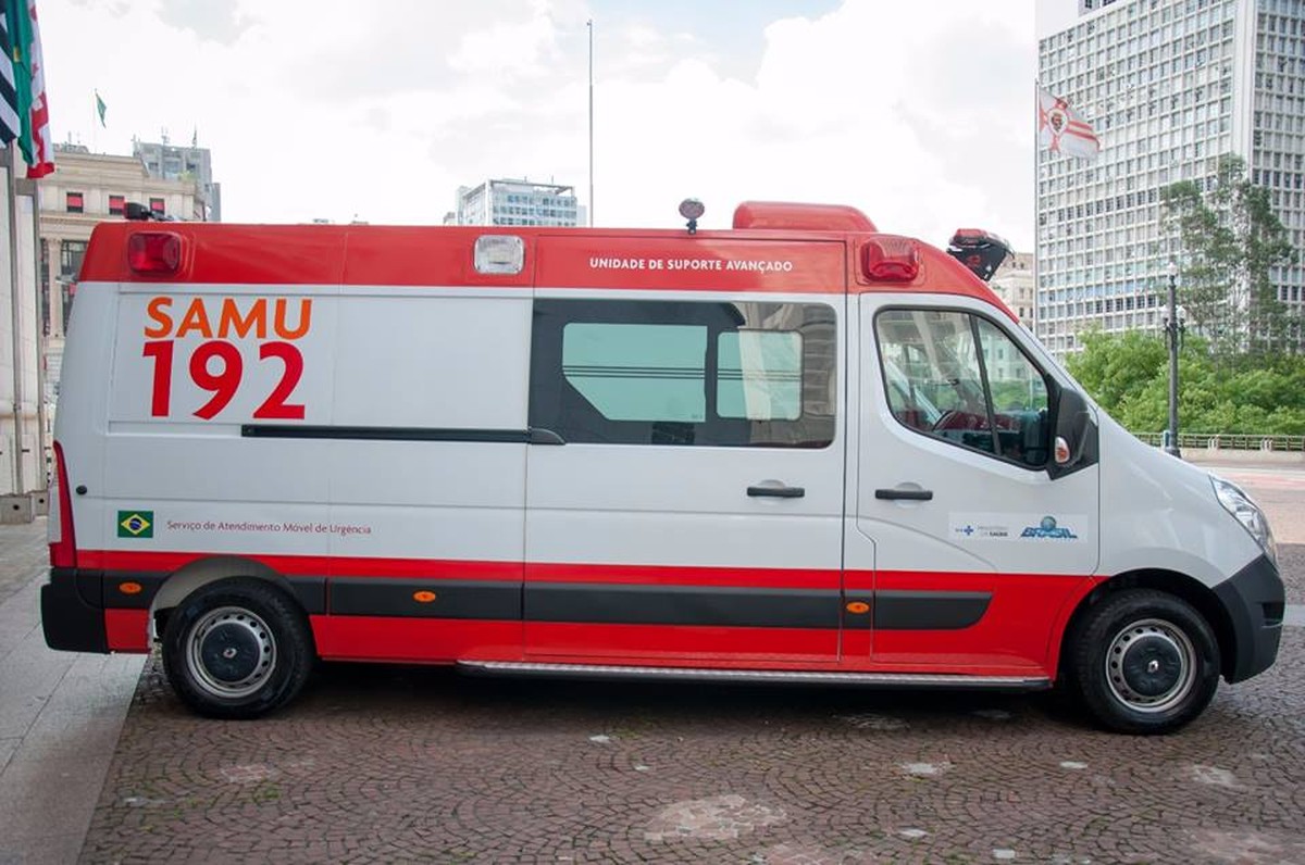 Homem tem parte do dedo decepada ao ser atacado por pitbull no litoral