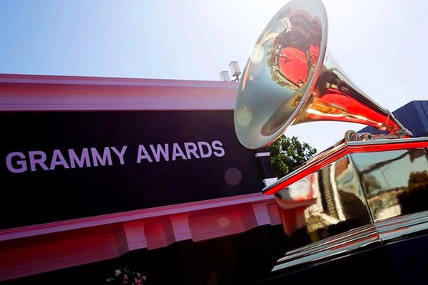 O troféu do prêmio Grammy (Foto: Instagram)