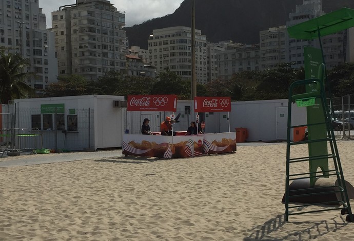 ponto de venda de comida; arena vôlei de praia; olimpíada 2016 (Foto: Lucas Barros)