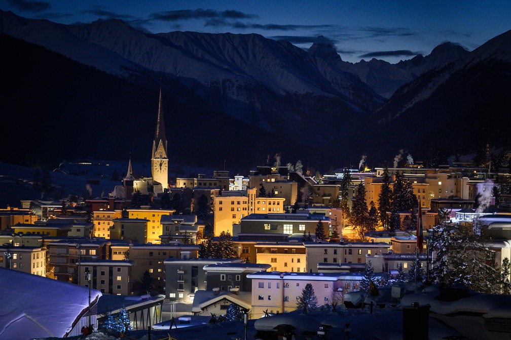 Vista de Davos, na SuÃ­Ã§a, onde ocorre o FÃ³rum EconÃ´mico Mundial â€” Foto: Fabrice Coffrini/AFP