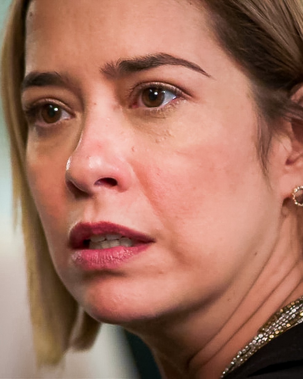 Lígia (Paloma Duarte) se choca com a mentira da irmã, em 'Malhação - Toda Forma de Amar' — Foto: Globo