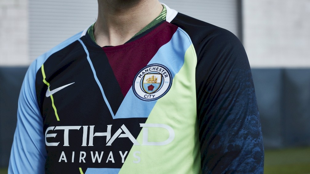 Manchester City Divulga Camisa Para Comemorar Seis Anos De Parceria Com Fornecedora Futebol Ingles Ge