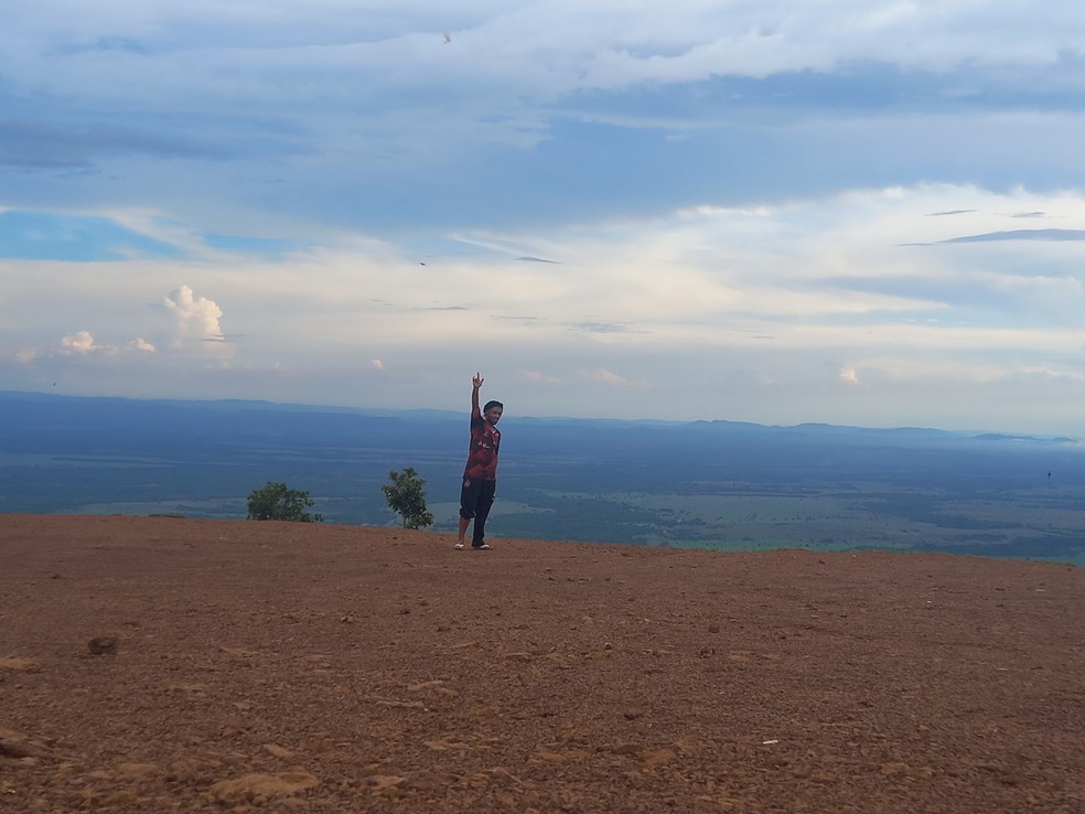 Tiago na Chapada dos Guimarães, em Mato Grosso.  — Foto: Redes sociais/Reprodução