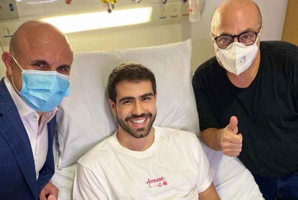 Juliano Laham se recupera de cirurgia para retirada de tumor (Foto: Reprodução/Instagram)