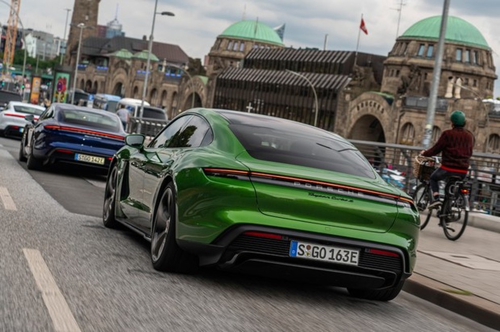 Teste Porsche Taycan E Um Carro Para Ninguem Mais Desconfiar De Um Eletrico Colunistas Autoesporte