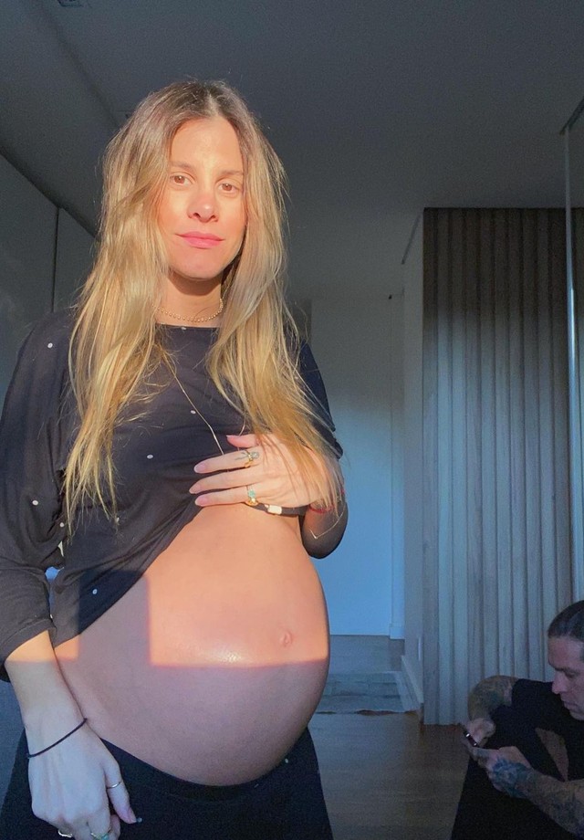 Shantal com 8 meses de gravidez do segundo filho (Foto: Reprodução/Instagram)