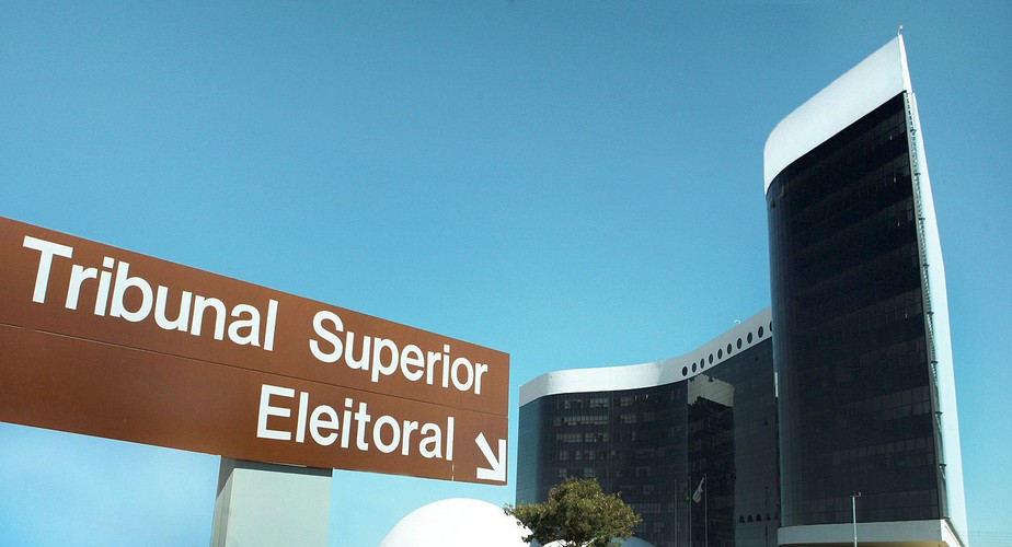 TSE exonera servidor responsável por inserções de propaganda eleitoral em  emissoras de rádio e TV | Eleições 2022 | Valor Econômico