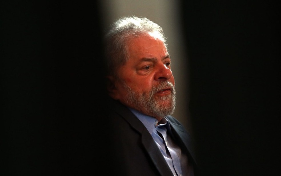 O ex-presidente Luiz InÃ¡cio Lula da Silva, em imagem de dezembro de 2017  â€” Foto:  HÃ©lvio Romero/EstadÃ£o ConteÃºdo