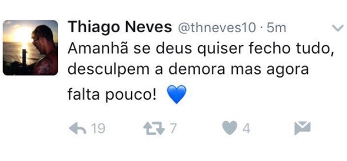 Thiago Neves tuíta que falta pouco, mas apaga a mensagem na sequência