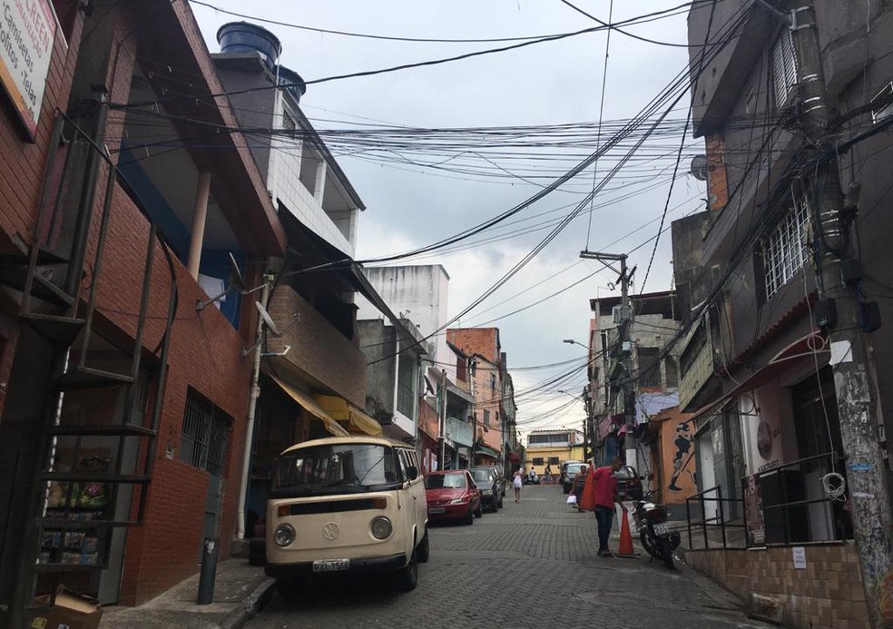 Nova lei do habite-se direcionada para famílias de baixa renda não atinge moradores da periferia — Foto: Deslange Paiva / G1