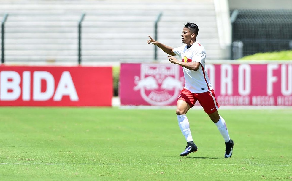 Atacante Nixon acertou com o ABC para a sequência da Série B (Foto: Marcos Ribolli)