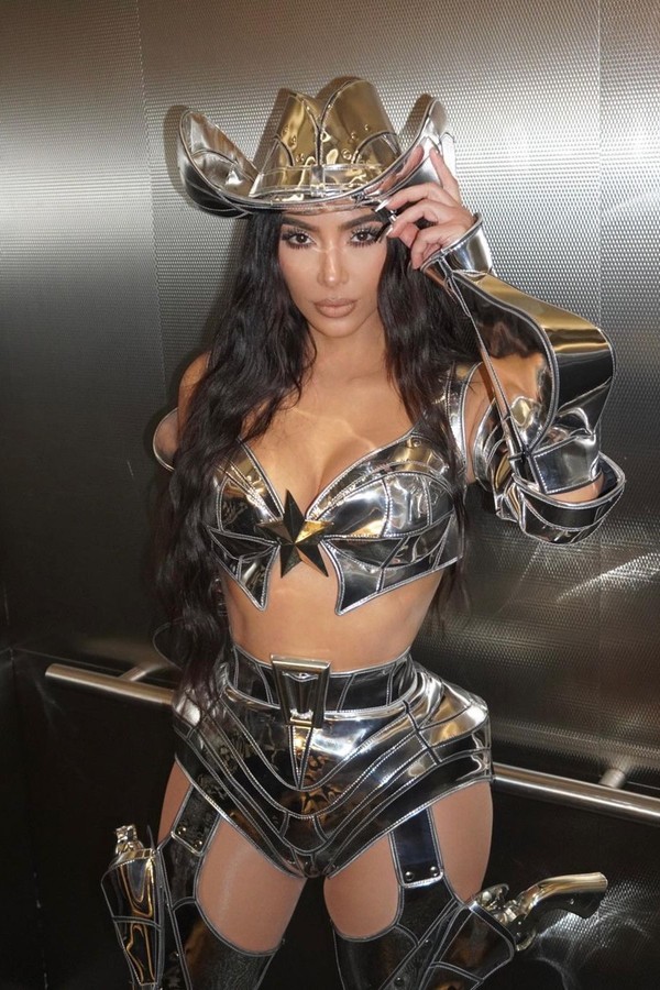Kim Kardashian - Halloween 2021 (Foto: Instagram/Reprodução)