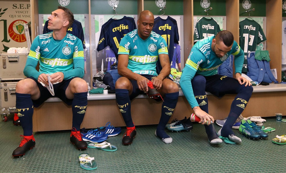 Fernando Prass, Jailson e Weverton: os três goleiros do elenco — Foto: Cesar Greco/Ag. Palmeiras