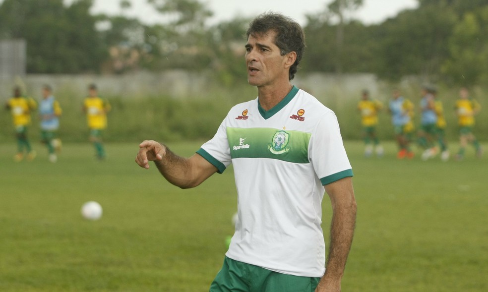 Charles Guerreiro voltará a comandar um clube no Parazão — Foto: Marcelo Seabra/O Liberal