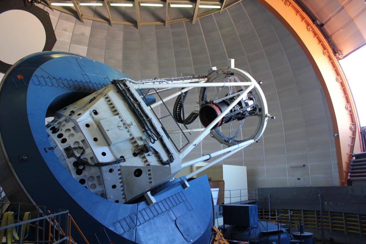 Telescópio Blanco, no observatório interamericano de cerro tololo (Foto: divulgação)