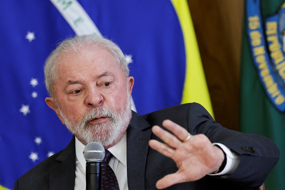 Lula diz que Putin 'não pode ficar com o terreno' invadido na Ucrânia |  Política | G1