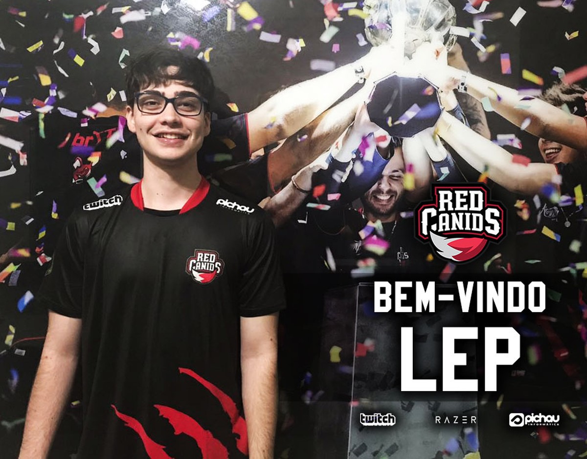 Red Canids contrata Pedro 