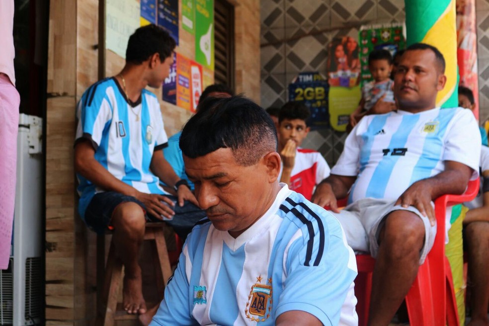 Moradores do bairro Real Copagri, Zona Norte de Teresina, nÃ£o escondem a decepÃ§Ã£o com a derrota da Argentina. (Foto: Stephanie Pacheco/Globoesporte.com)