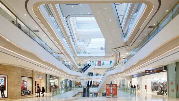 Shopping center ; centro de compras ; consumo ; varejo ;  (Foto: Reprodução/Facebook)