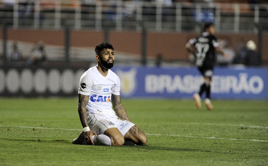 Santos, Palmeiras, GrÃªmio, Flamengo e AtlÃ©tico-MG perderam mais 'gols feitos' no BrasileirÃ£o