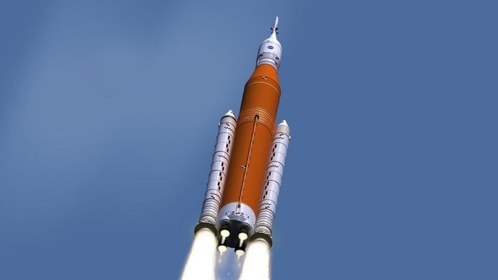 Ilustração do SLS durante lançamento — Foto: Nasa via BBC