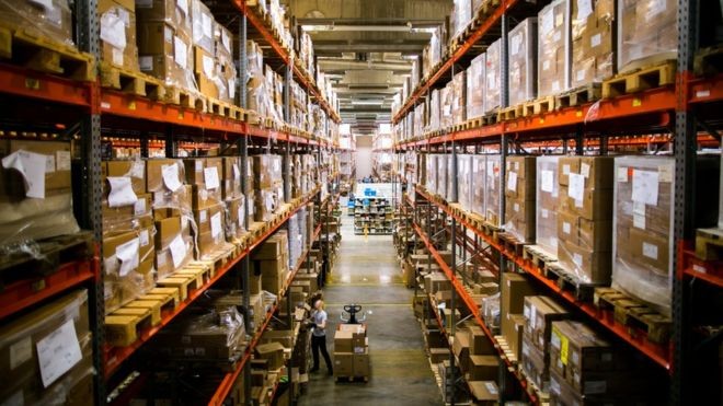 Os locais que armazenam suprimentos estão em regiões secretas, em diferentes cidades da Finlândia (Foto: HVK, via BBC News Brasil)