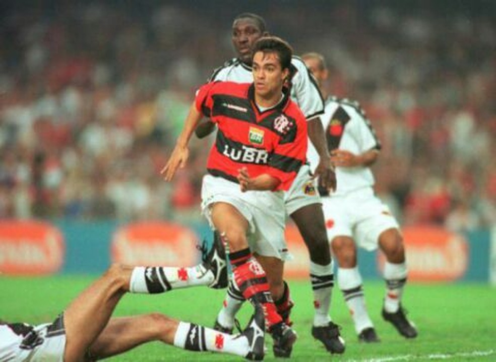 Rodrigo Mendes decidiu a final de 1999 — Foto: Reprodução
