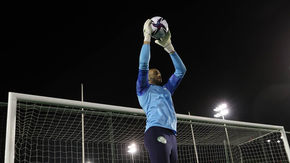 Weverton valoriza presença do Palmeiras no Mundial: 