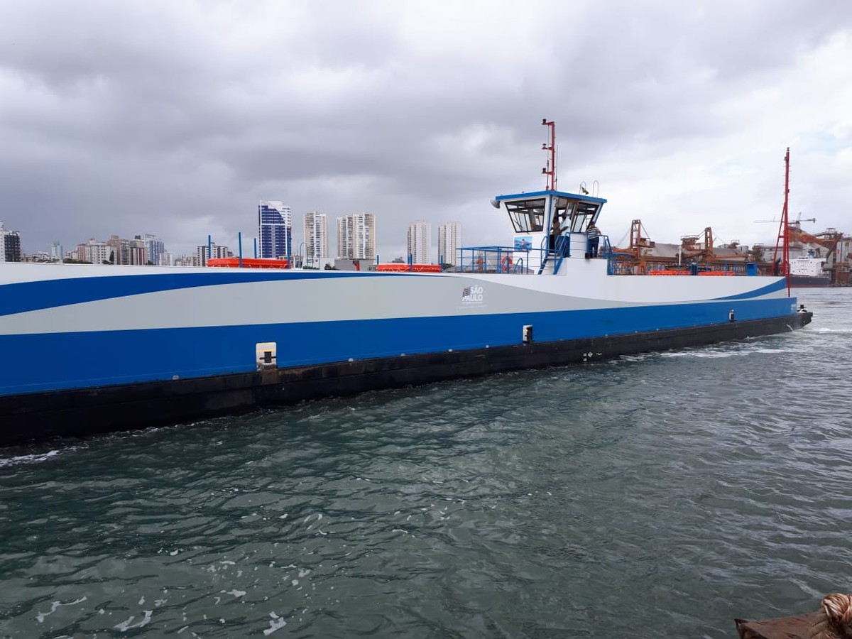 Balsa atingida por navio é reformada e entregue na travessia entre ...