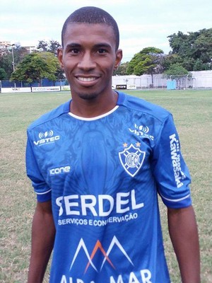 Juninho Carioca, meia do Vitória-ES (Foto: Richard Pinheiro/GloboEsporte.com)