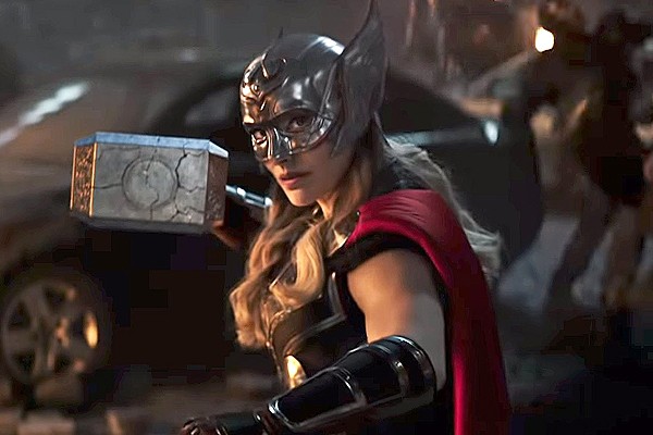 Natalie Portman em Thor: Amor e Trovão (2022) (Foto: reprodução)