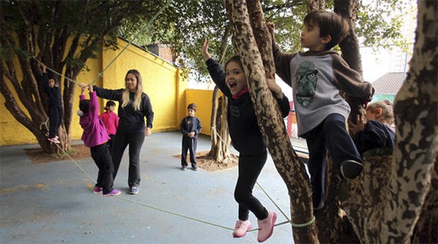 Escola Tarsila do Amaral prioriza as atividades ao ar livre (Foto: Estadão Conteúdo)
