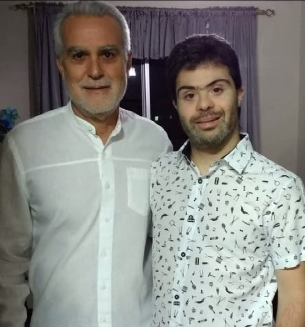 Apoio da família foi indispensável na trajetória de João — Foto: Arquivo pessoal