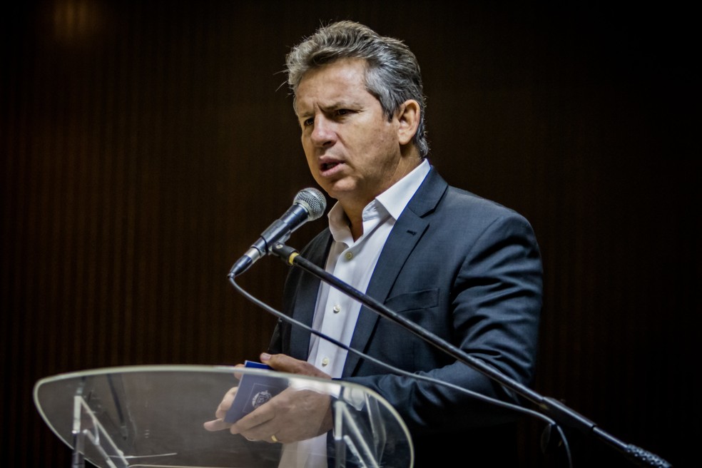 Mauro Mendes (DEM) diz que retomada depende desse estudo — Foto: Christiano Antonucci/Secom-MT