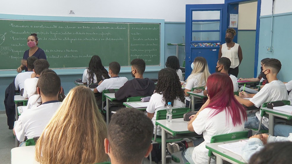 Sala de aula de escola em São Paulo — Foto: Reprodução/TV Globo