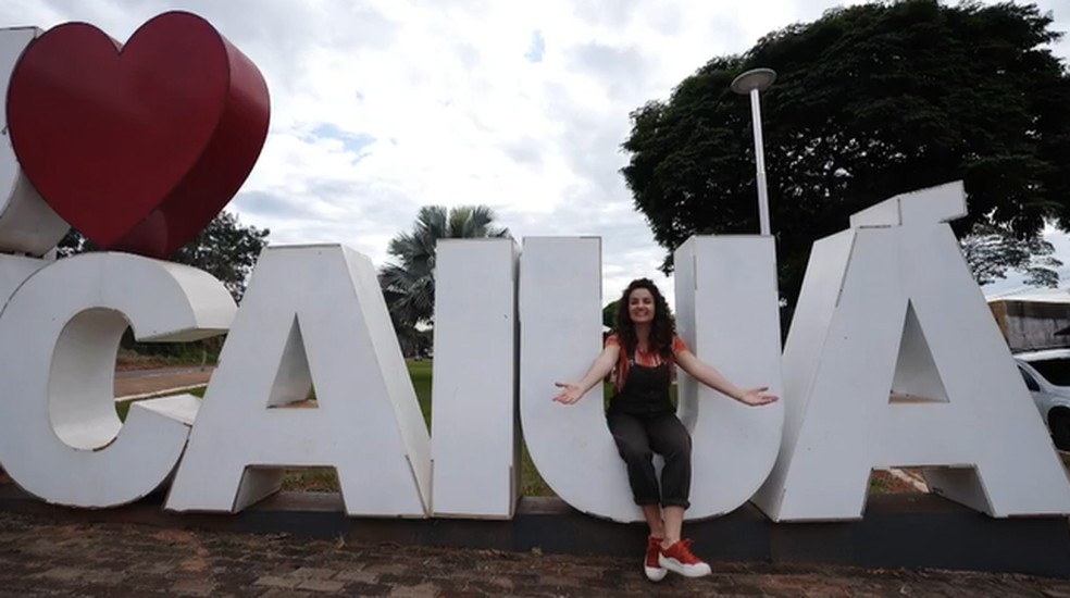 Michelly Correa conhece cidades do noroeste do Paraná — Foto: Plug
