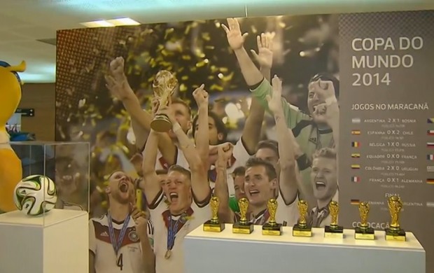 Com referências à Copa, novo tour do Maracanã abre com algumas relíquias