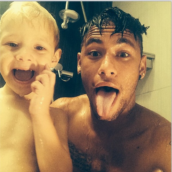 Neymar e Davi Lucca, em momento de diversão (Foto: Reprodução/Instagram)